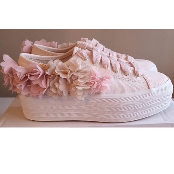 🌼🌺Host Pick🌺🌼 New Keds Sneakers Size 5 - Picture 3 of 8